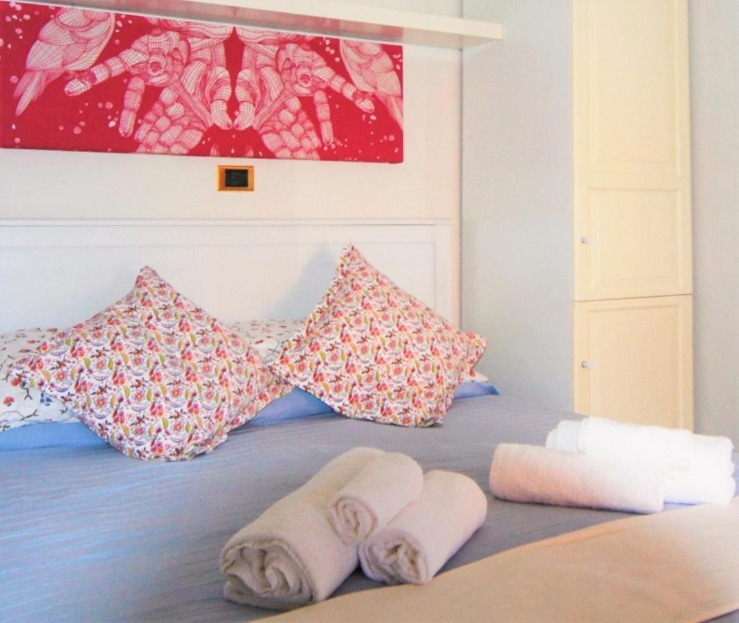Il Gabbiano Aparthotel Ameglia Luaran gambar